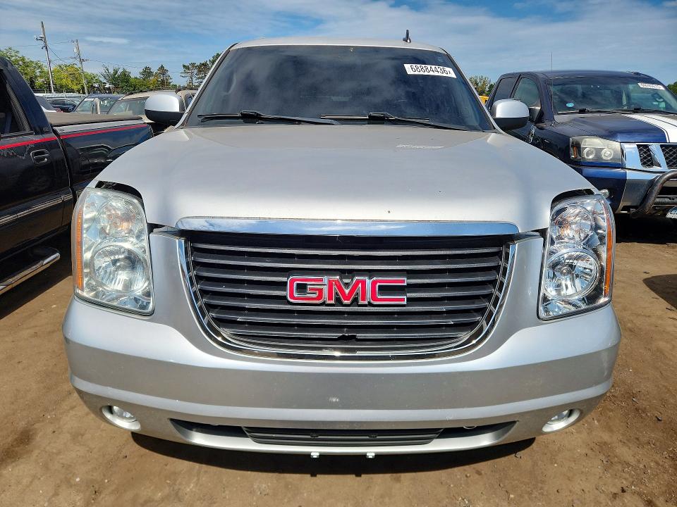 Photo 5 from auction – 2014 GMC YUKON XL with VIN 1GKS2KE75ER227079