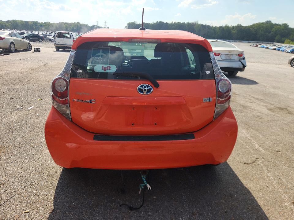 Photo 6 from auction – 2013 TOYOTA PRIUS C with VIN JTDKDTB30D1045851