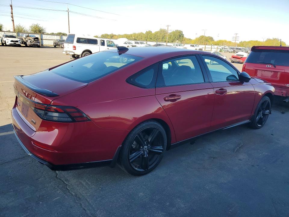 Photo 3 from auction – 2024 HONDA ACCORD with VIN 1HGCY2F73RA056948