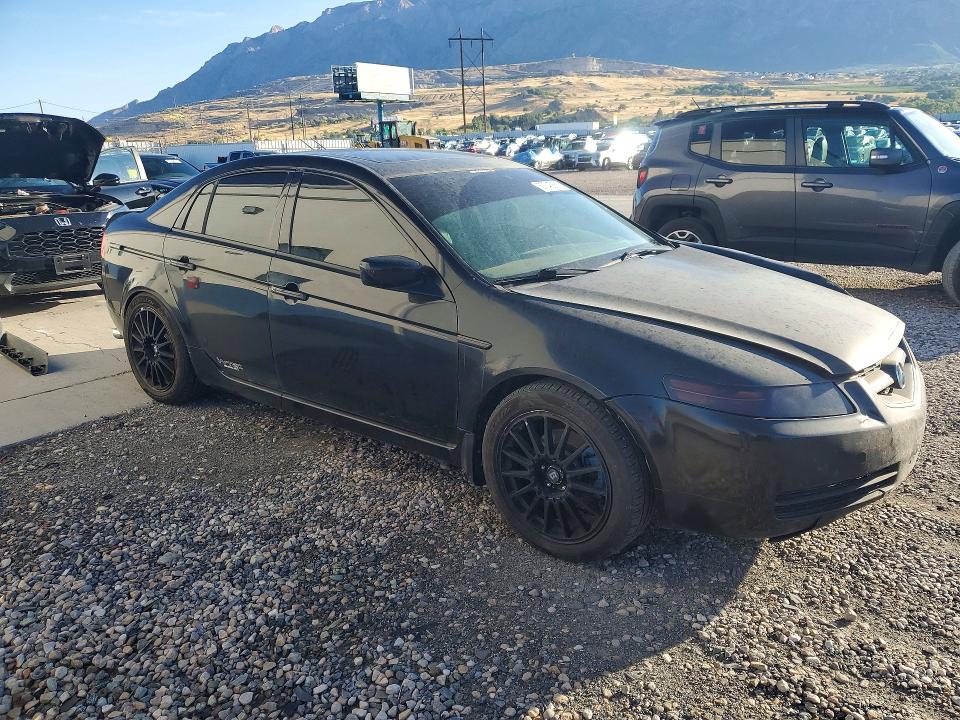 Снимка 4 от търг – 2005 ACURA TL с VIN 19UUA66205A025882