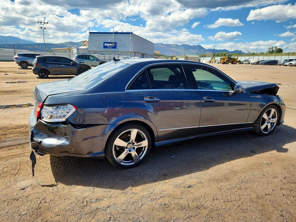 Photo 3 from auction – 2010 MERCEDES-BENZ E with VIN WDDHF5GB3AA024400