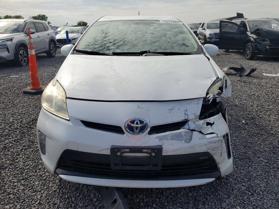 Фото 5 с аукциона – 2013 TOYOTA PRIUS с VIN JTDKN3DU1D5606702