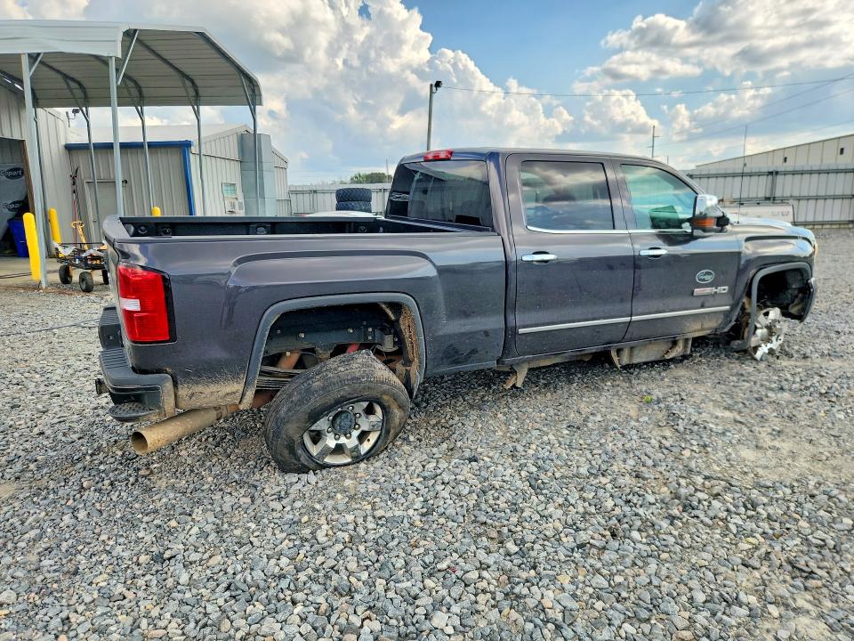 Foto 3 de la subasta – 2015 GMC SIERRA con VIN 1GT423E88FF556641
