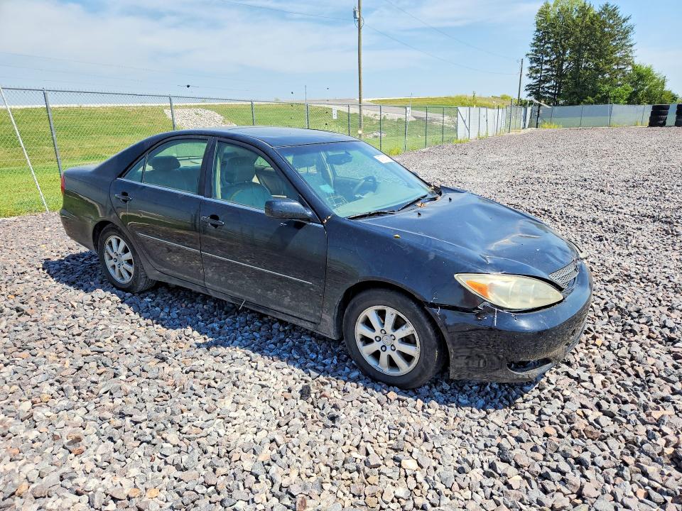 Photo 4 from auction – 2002 TOYOTA CAMRY with VIN JTDBF30K520002193