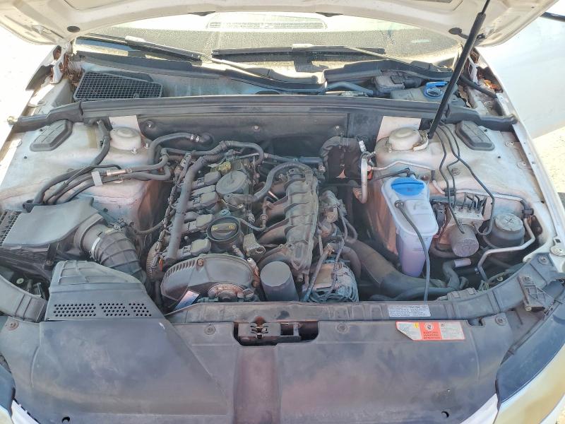 Zdjęcie 11 z aukcji – 2010 AUDI A4 z VIN WAUFFAFL2AN024057