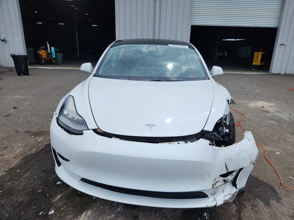 Foto 5 de la subasta – 2018 TESLA MODEL 3 con VIN 5YJ3E1EA6JF013764