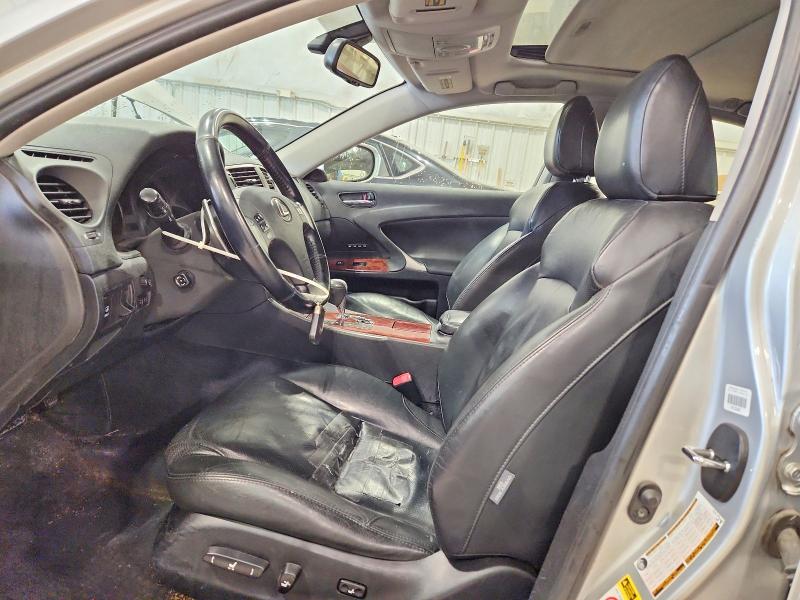 Photo 7 from auction – 2008 LEXUS IS with VIN JTHCK262085016658