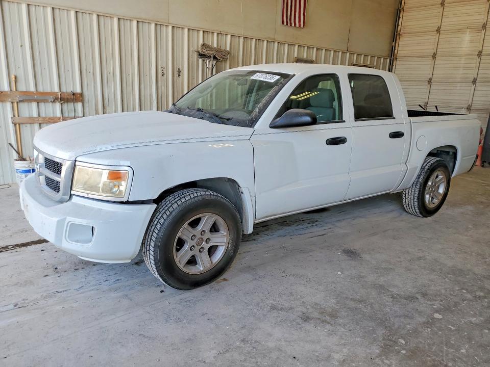 2010 DODGE DAKOTA