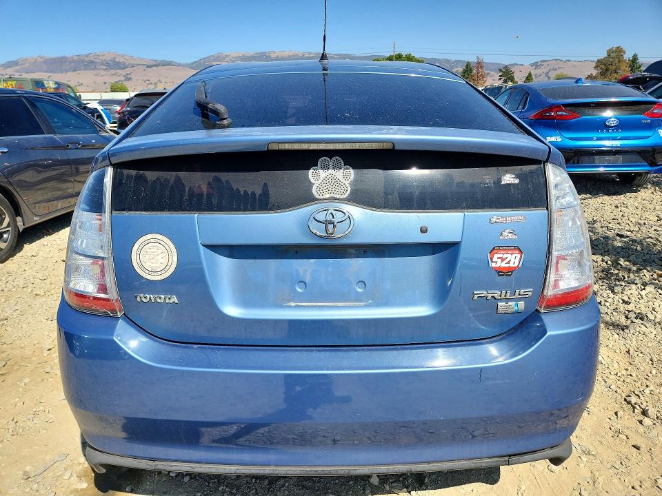Zdjęcie 6 z aukcji – 2004 TOYOTA PRIUS z VIN JTDKB20U040022149