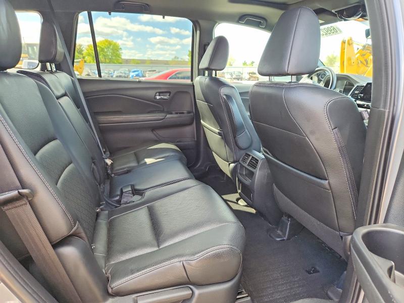 Photo 11 from auction – 2019 HONDA PASSPORT with VIN 5FNYF8H55KB027148