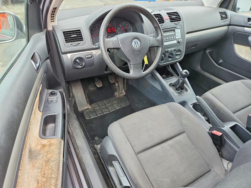 Снимка 8 от търг – 2009 VOLKSWAGEN RABBIT с VIN WVWAB71K79W105815