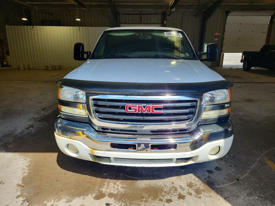 Photo 5 from auction – 2006 GMC SIERRA with VIN 1GTHK23246F116992