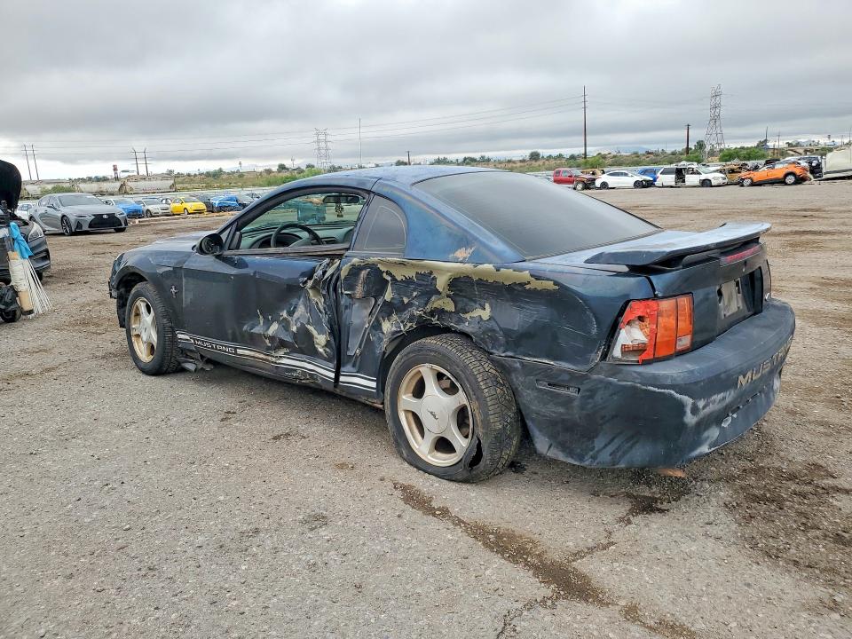 Photo 2 from auction – 2001 FORD MUSTANG with VIN 1FAFP404X1F254786