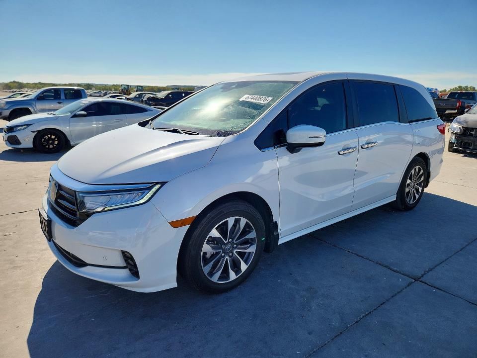Photo 1 from auction – 2024 HONDA ODYSSEY with VIN 5FNRL6H80RB035129