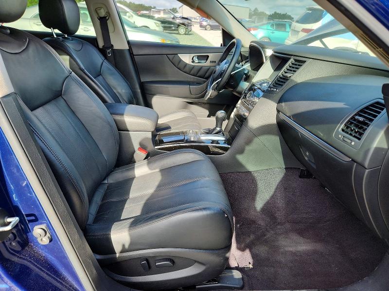 Photo 7 from auction – 2017 INFINITI QX70 with VIN JN8CS1MU6HM143232