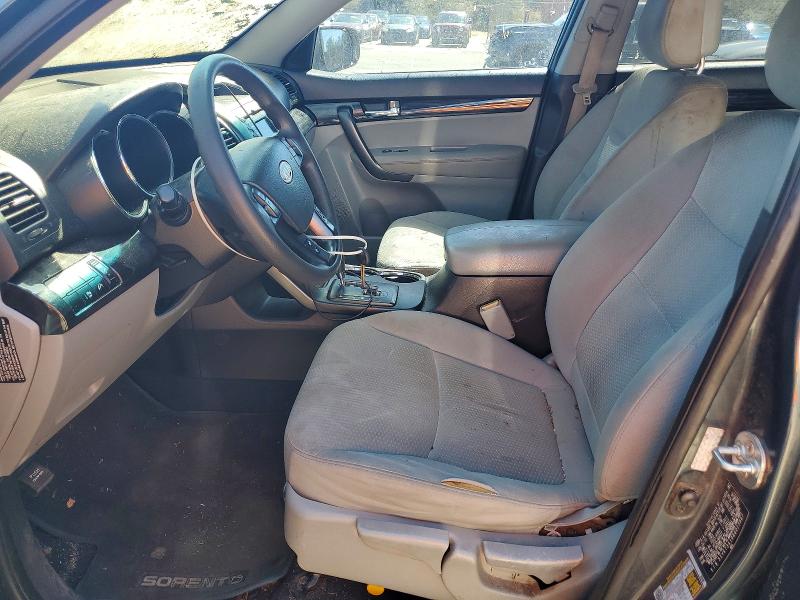 Photo 7 from auction – 2011 KIA SORENTO with VIN 5XYKT3A10BG023087
