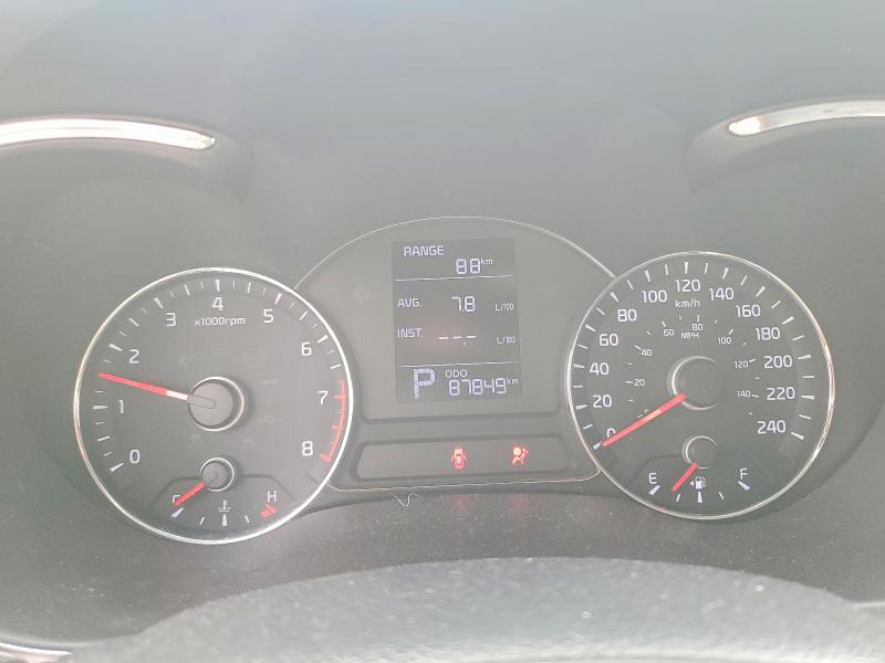 Photo 9 from auction – 2016 KIA FORTE5 with VIN KNAFK5A81G5448716