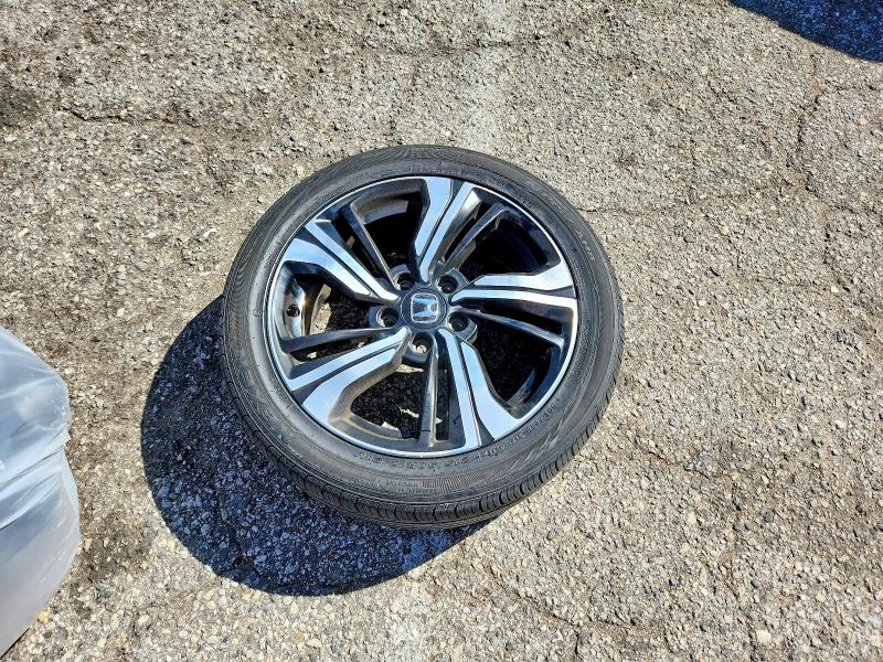 Photo 12 from auction – 2016 HONDA CIVIC with VIN 2HGFC1F96GH637978