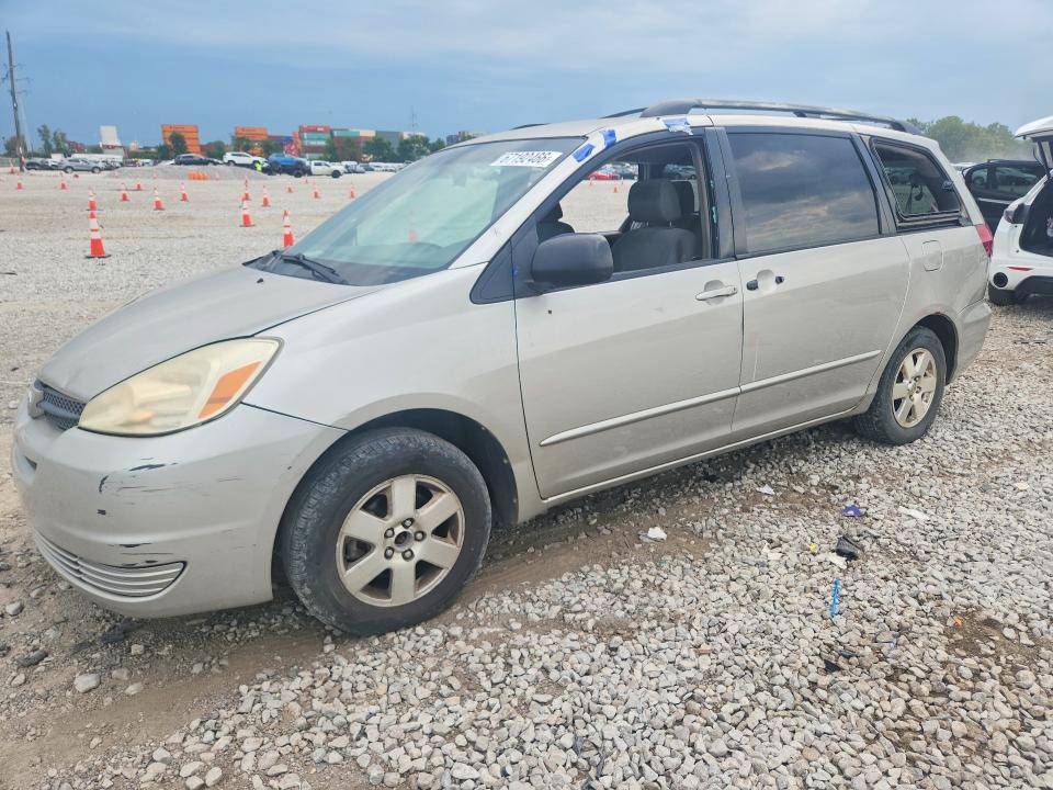 2005 TOYOTA SIENNA - Търг №67192466