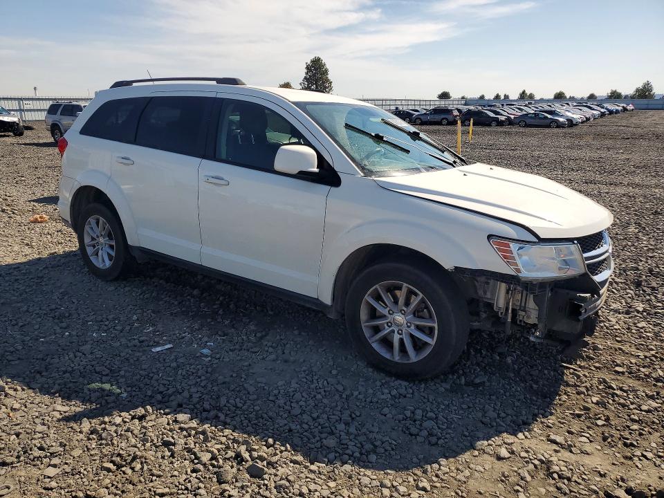 Снимка 4 от търг – 2015 DODGE JOURNEY с VIN 3C4PDCBG9FT653906