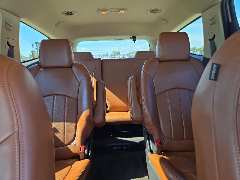 Photo 10 from auction – 2017 CHEVROLET TRAVERSE with VIN 1GNKRJKD8HJ126785