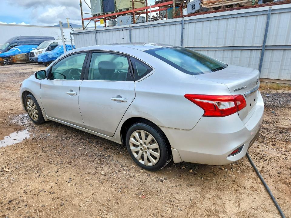Снимка 2 от търг – 2017 NISSAN SENTRA с VIN 3N1AB7AP9HY272344
