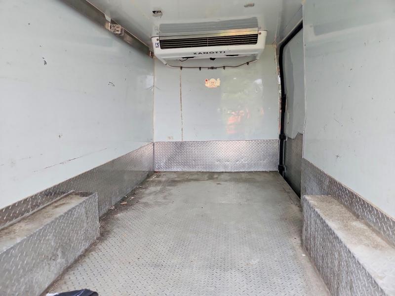 Photo 11 from auction – 2018 FORD TRANSIT with VIN 1FTYR2CM5JKB26671