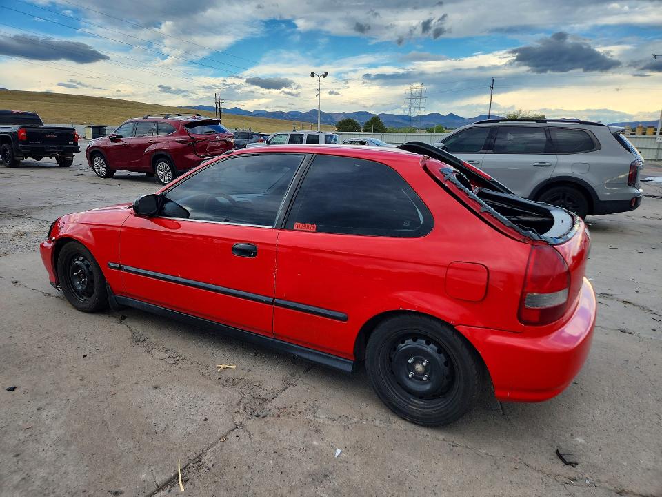 Photo 2 from auction – 2000 HONDA CIVIC with VIN 2HGEJ6325YH111154