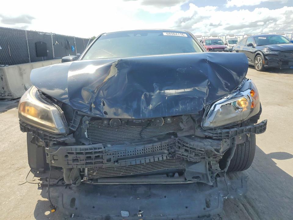 Снимка 5 от търг – 2014 HONDA ACCORD с VIN 1HGCR2F80EA094136