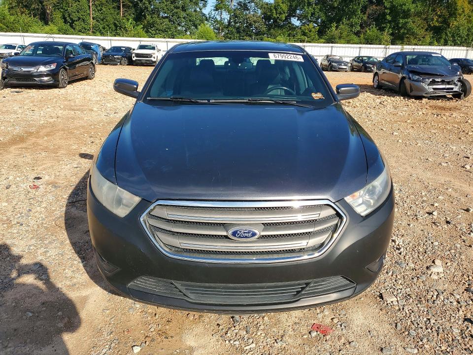 Photo 5 from auction – 2016 FORD TAURUS with VIN 1FAHP2H88GG139563