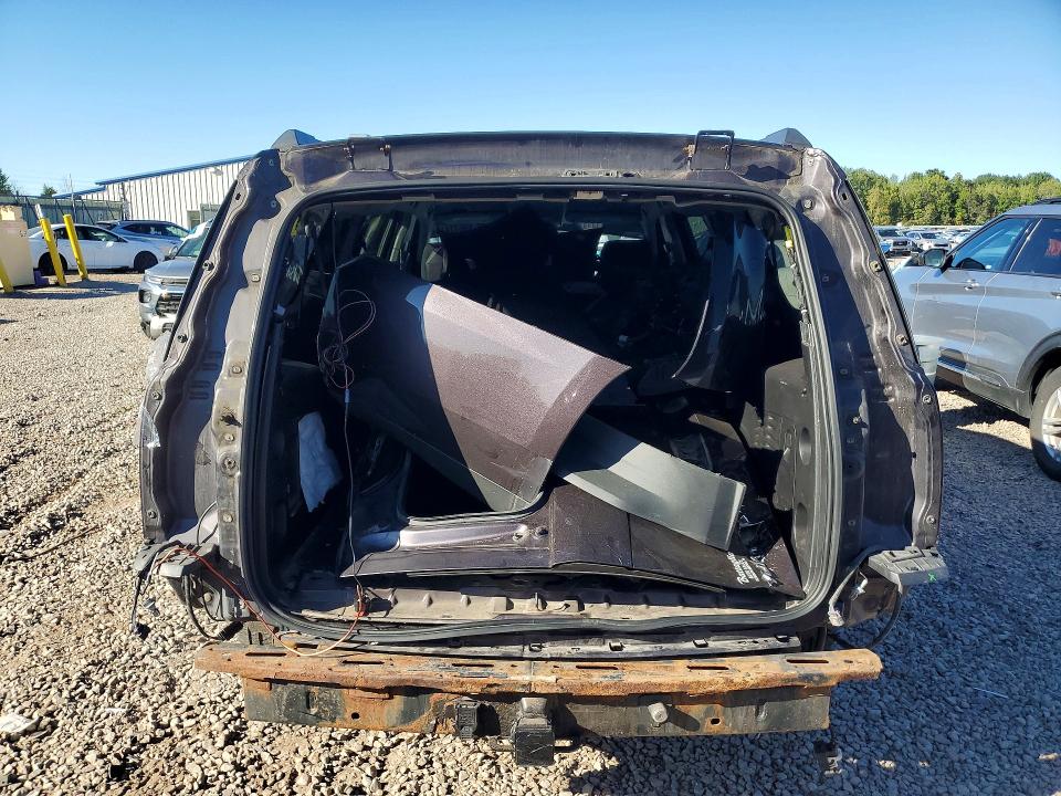 Снимка 6 от търг – 2015 GMC YUKON XL с VIN 1GKS2GKC4FR673708
