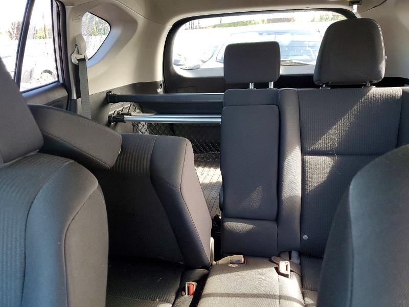Снимка 10 от търг – 2017 TOYOTA RAV4 с VIN 2T3BFREV4HW569845