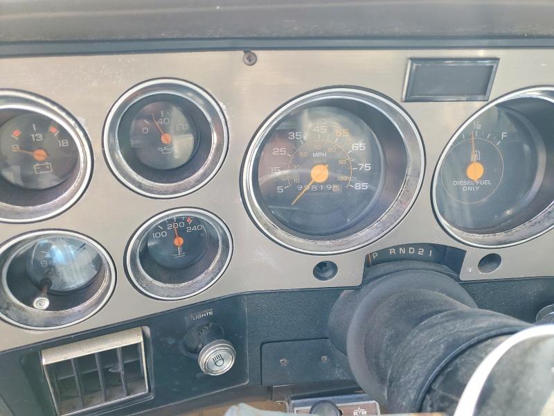 Photo 9 from auction – 1984 CHEVROLET C20 with VIN 2GCGC24J6E1154583