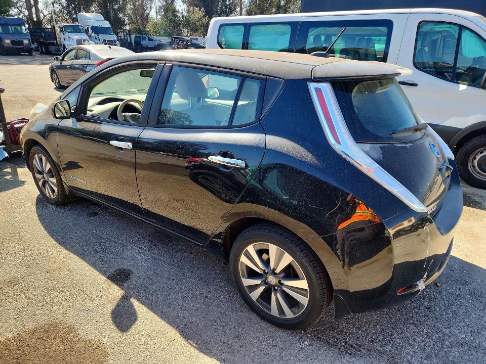 Zdjęcie 2 z aukcji – 2015 NISSAN LEAF z VIN 1N4AZ0CP9FC322507