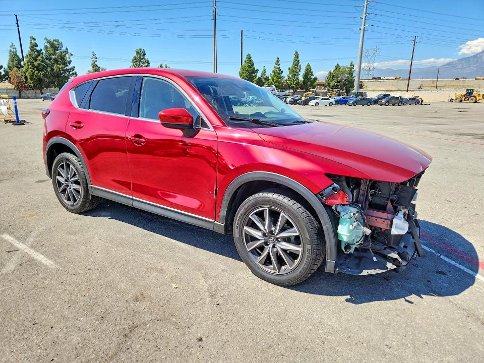Foto 4 de la subasta – 2017 MAZDA CX-5 con VIN JM3KFADL2H0123707