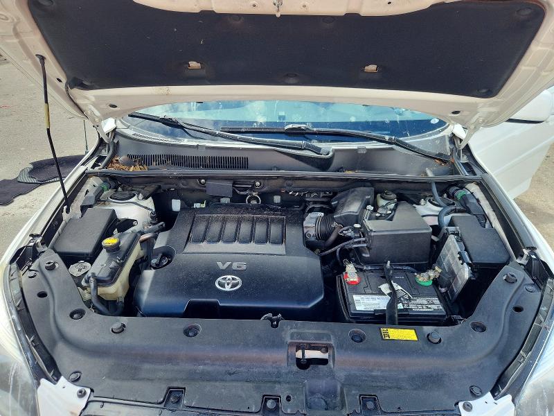Снимка 12 от търг – 2007 TOYOTA RAV4 с VIN JTMZK32VX75010320