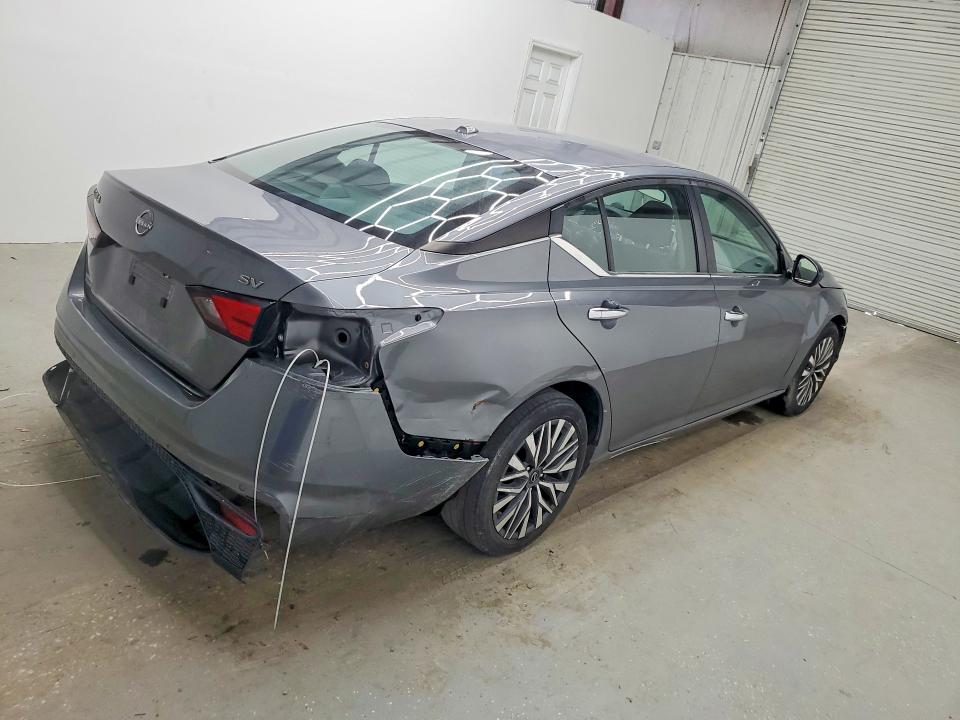 Photo 3 from auction – 2024 NISSAN ALTIMA with VIN 1N4BL4DV5RN333779