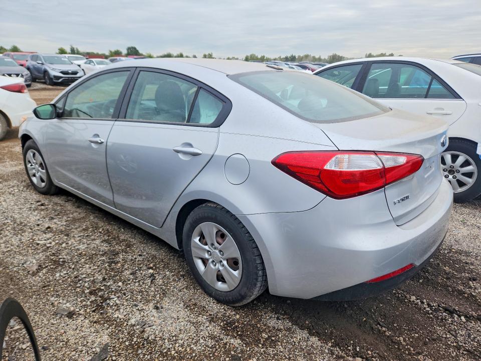 Photo 2 from auction – 2015 KIA FORTE with VIN KNAFX4A69F5419571