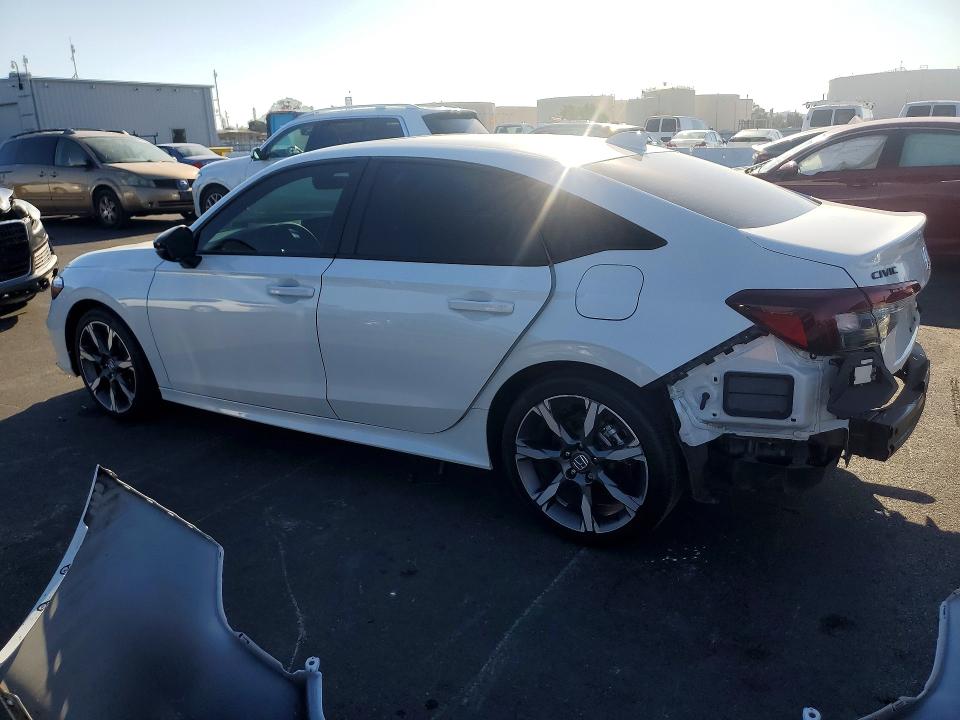 Фото 2 с аукциона – 2026 HONDA CIVIC с VIN 2HGFE4F8XTH311341