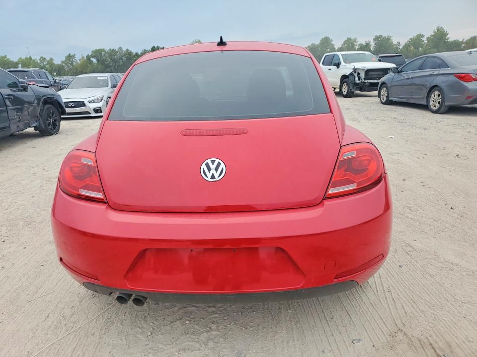 Photo 6 from auction – 2014 VOLKSWAGEN BEETLE with VIN 3VWJ07AT9EM640229