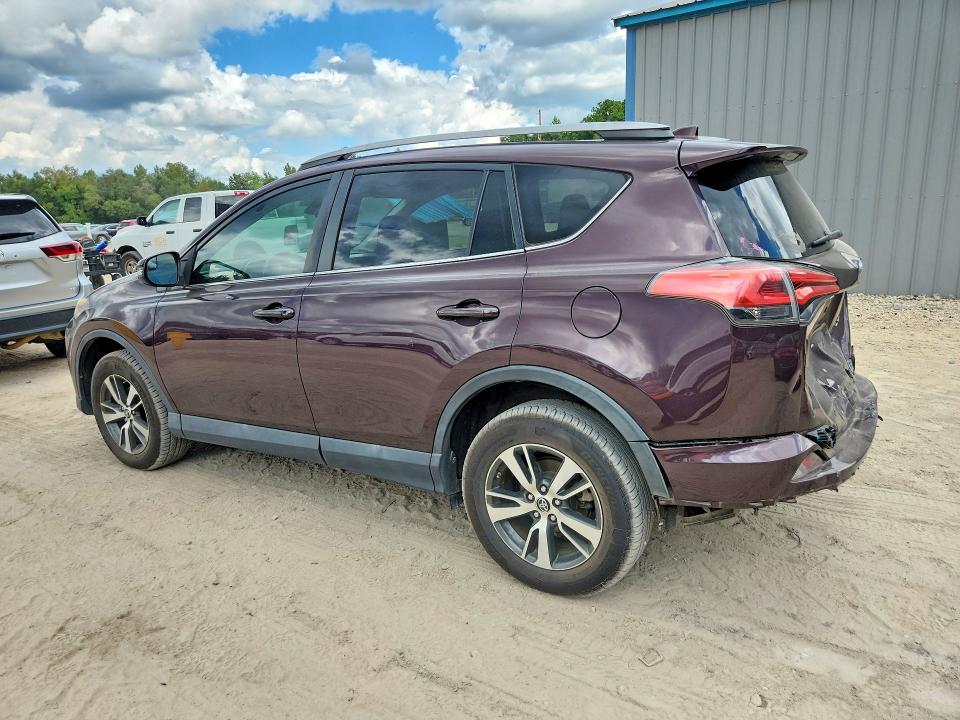 Zdjęcie 2 z aukcji – 2017 TOYOTA RAV4 z VIN 2T3WFREV9HW338876