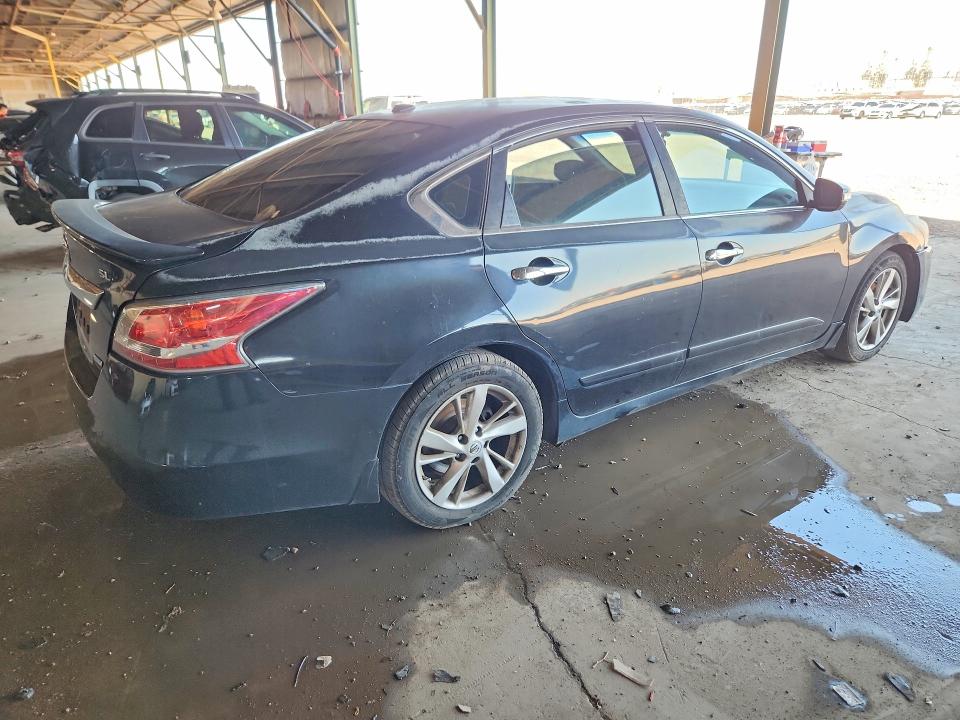Photo 3 from auction – 2014 NISSAN ALTIMA with VIN 1N4AL3AP3EC401322