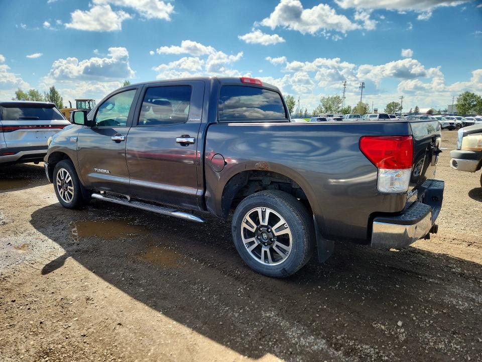 Photo 2 from auction – 2011 TOYOTA TUNDRA with VIN 5TFHY5F11BX198798