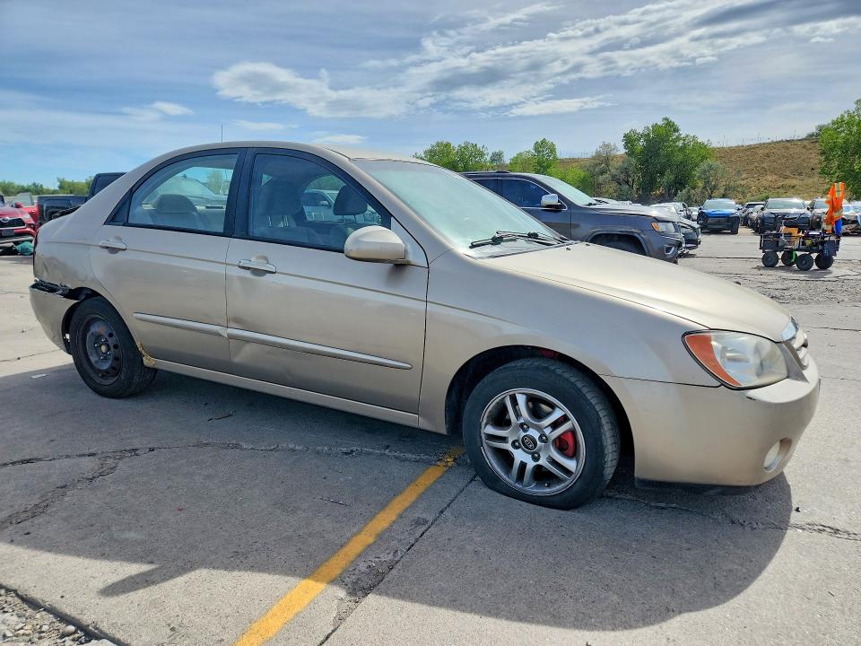 Photo 4 from auction – 2004 KIA SPECTRA with VIN KNAFE121745046499