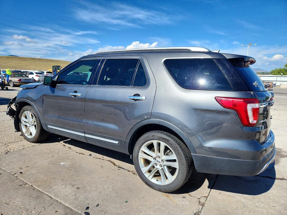 Photo 2 from auction – 2017 FORD EXPLORER with VIN 1FM5K7F89HGE28654