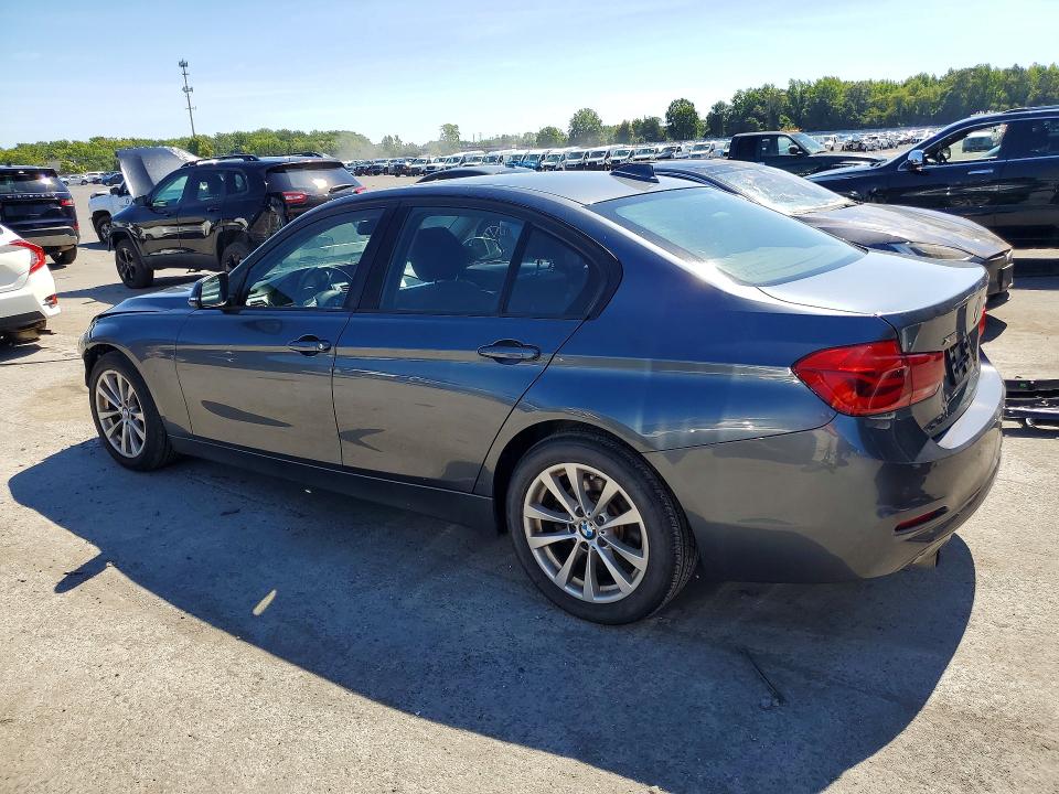 Photo 2 from auction – 2018 BMW 320 with VIN WBA8E5G5XJNV02972