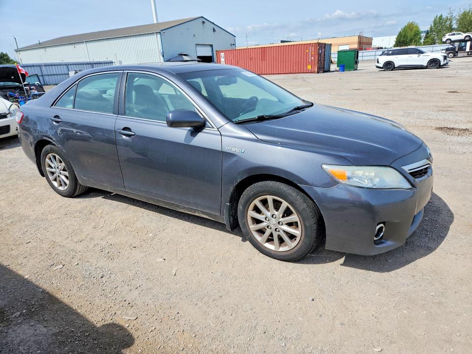 Photo 4 from auction – 2011 TOYOTA CAMRY with VIN 4T1BB3EKXBU129773