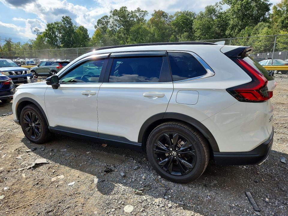 Photo 2 from auction – 2023 HONDA CR-V with VIN 2HKRS6H97PH806020