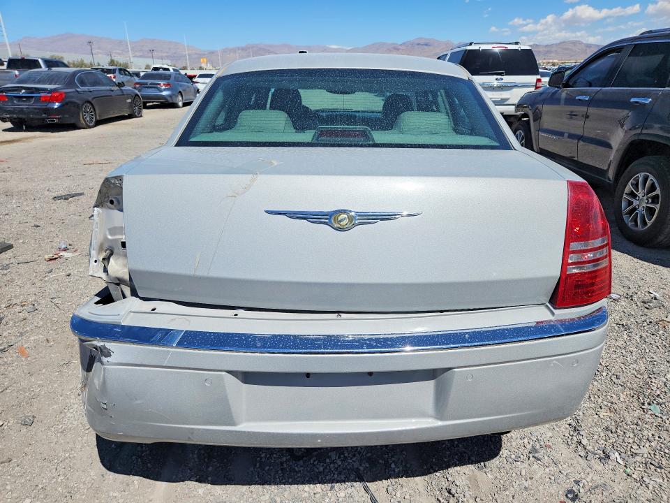 Photo 6 from auction – 2006 CHRYSLER 300C with VIN 2C3LA63H46H200483