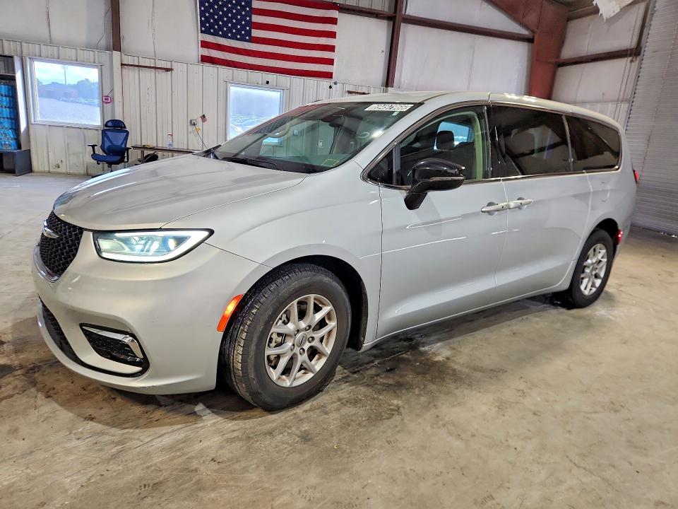 CHRYSLER PACIFICA 2024 z numerem VIN 2C4RC1BG6RR125506 - Zdjęcie z aukcji